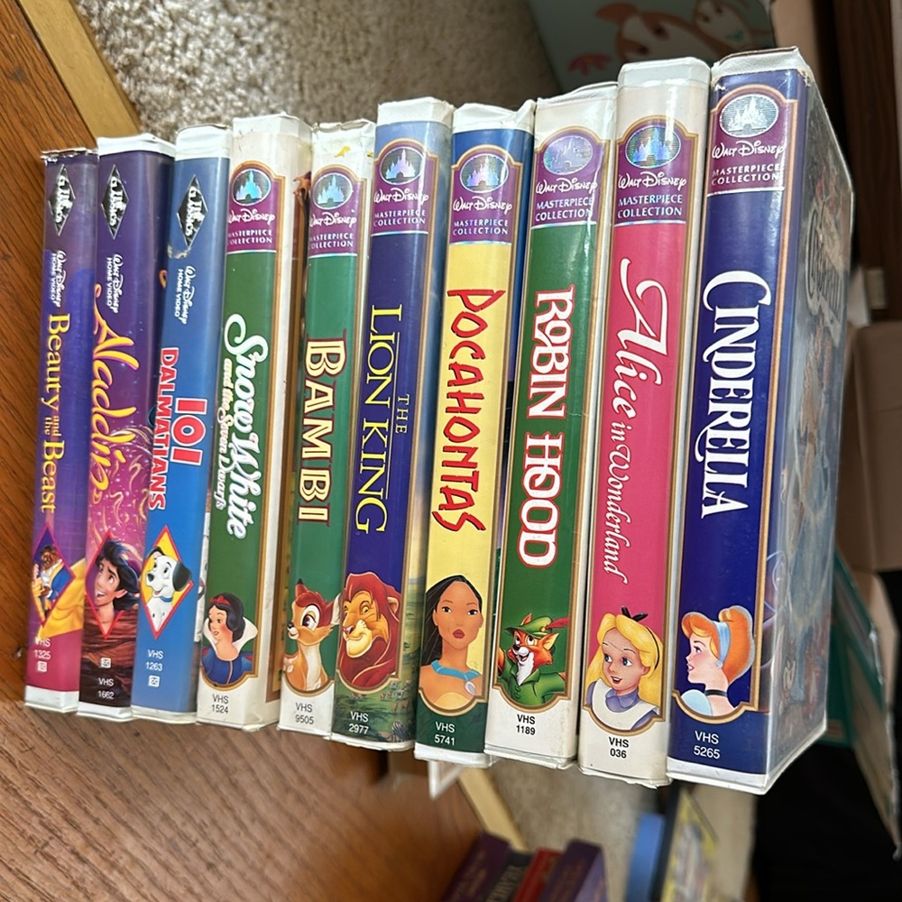 VHS TAPES - Picture 2 of 2